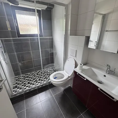 Apartman 2 Bedroom Flat Bonnevoie - Sleeps 7 Luxemburg