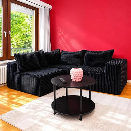 2 Bedroom Flat Bonnevoie - Sleeps 7